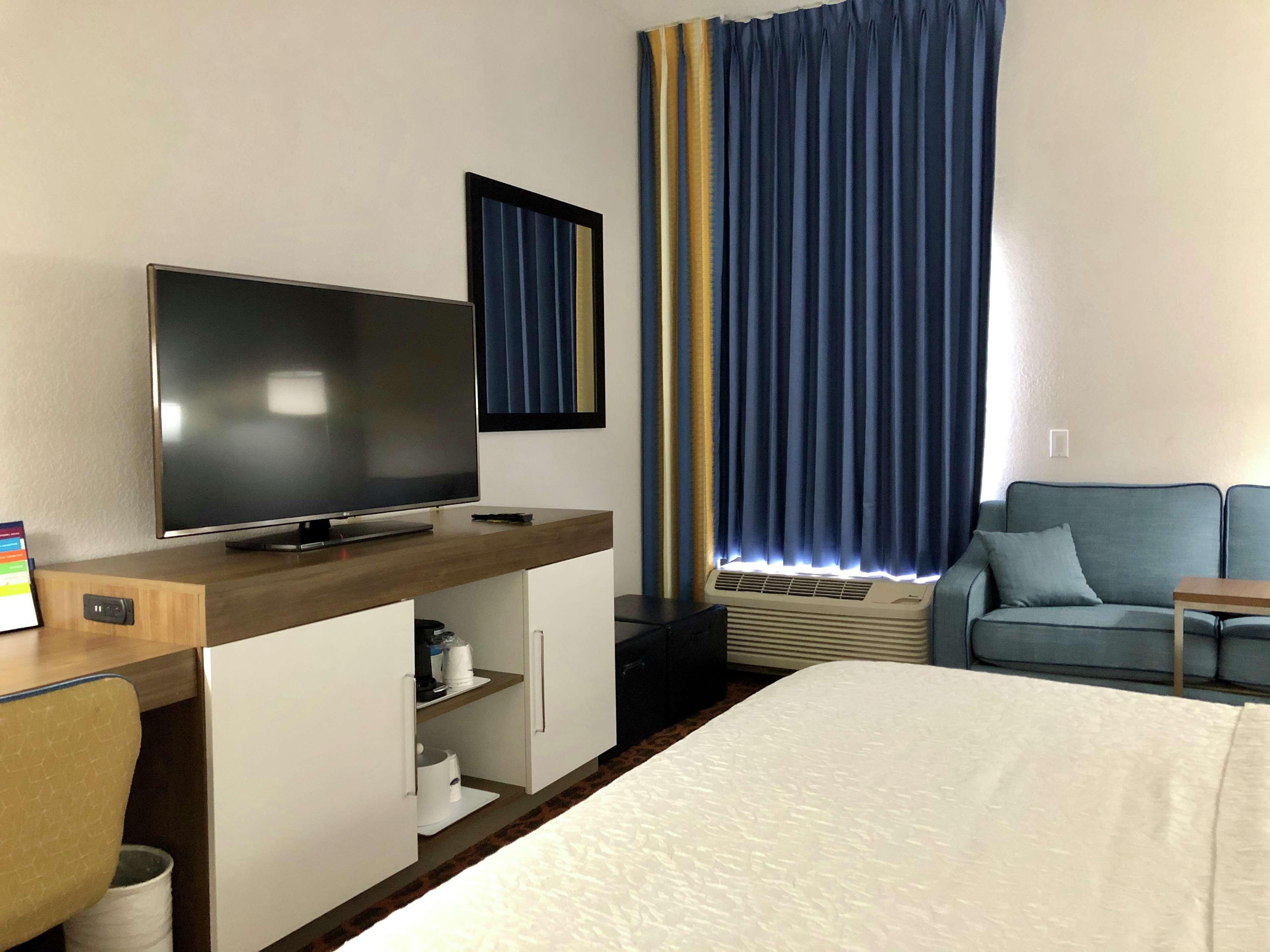 Hampton Inn By Hilton Spring Hill Timber Pines Exteriör bild