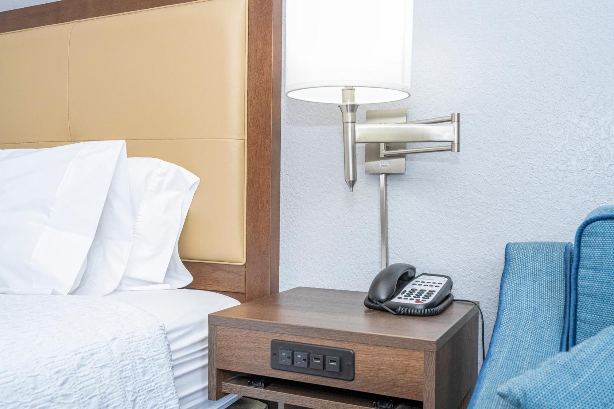 Hampton Inn By Hilton Spring Hill Timber Pines Exteriör bild