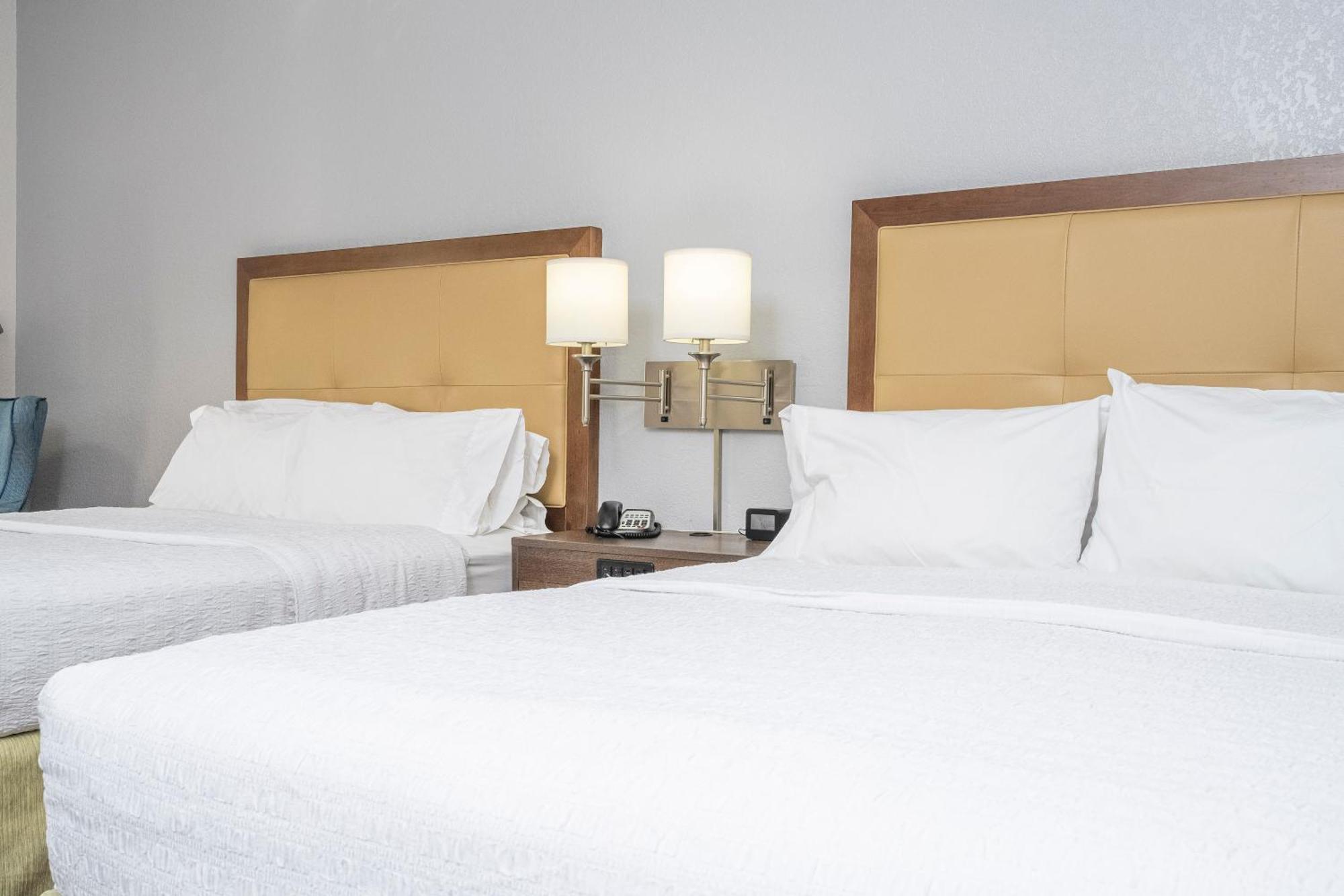 Hampton Inn By Hilton Spring Hill Timber Pines Exteriör bild
