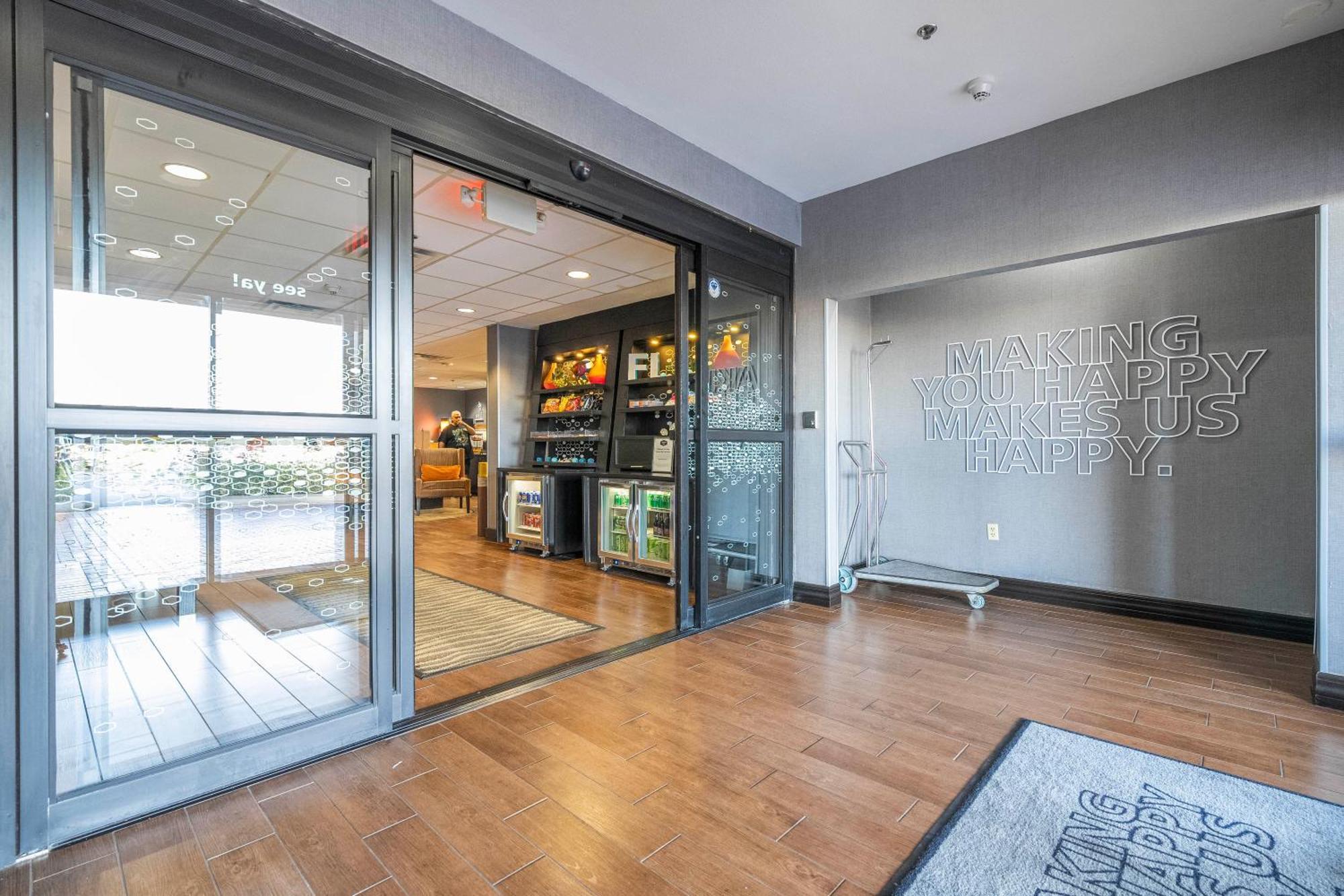 Hampton Inn By Hilton Spring Hill Timber Pines Exteriör bild