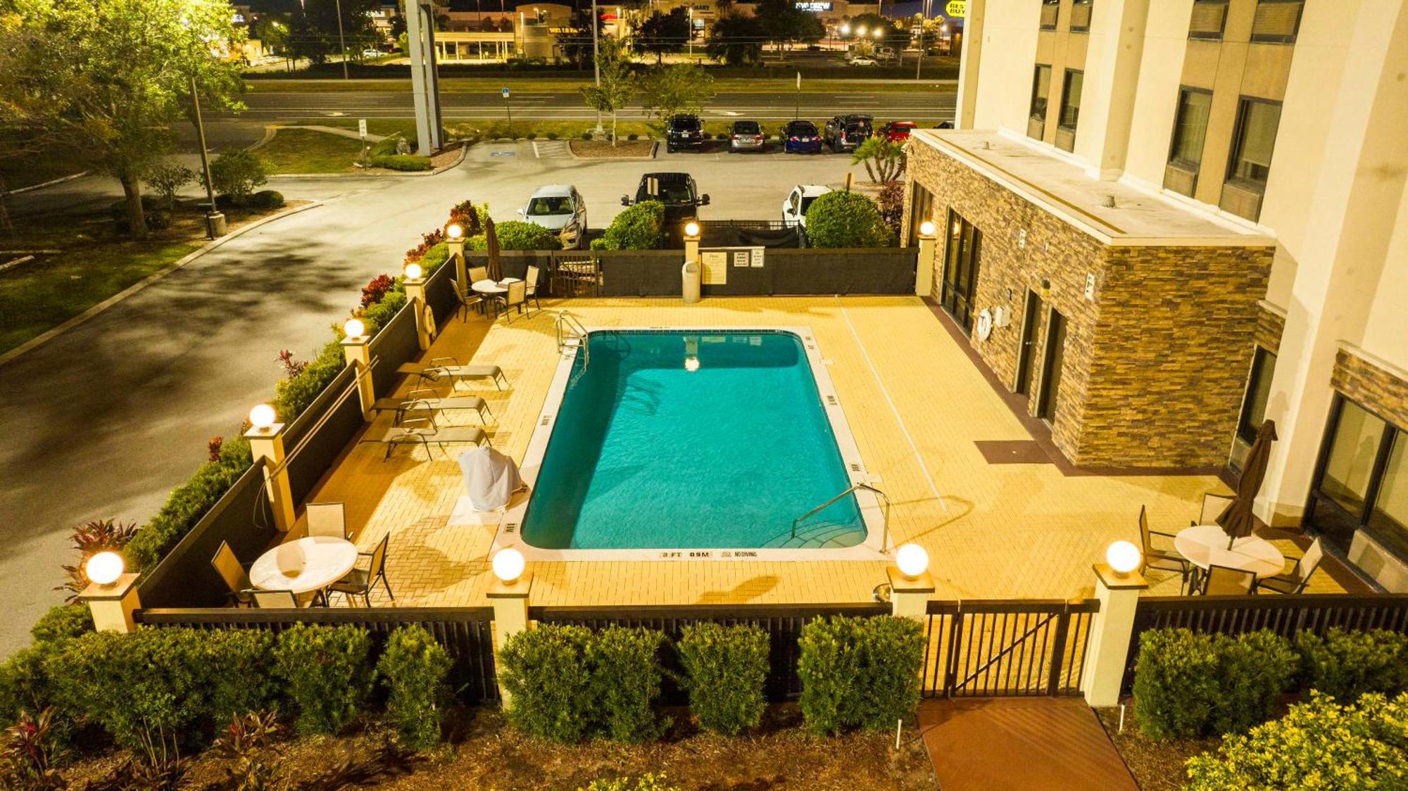Hampton Inn By Hilton Spring Hill Timber Pines Exteriör bild