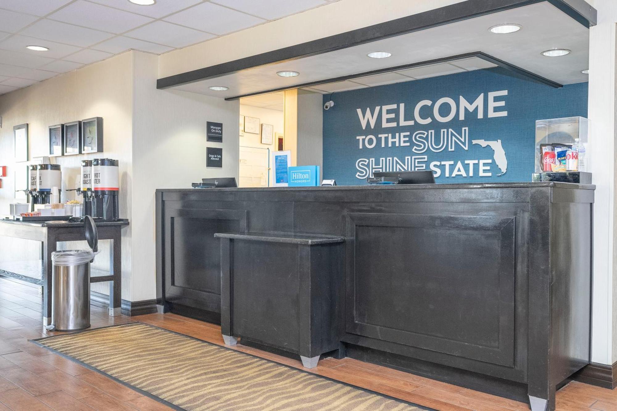 Hampton Inn By Hilton Spring Hill Timber Pines Exteriör bild