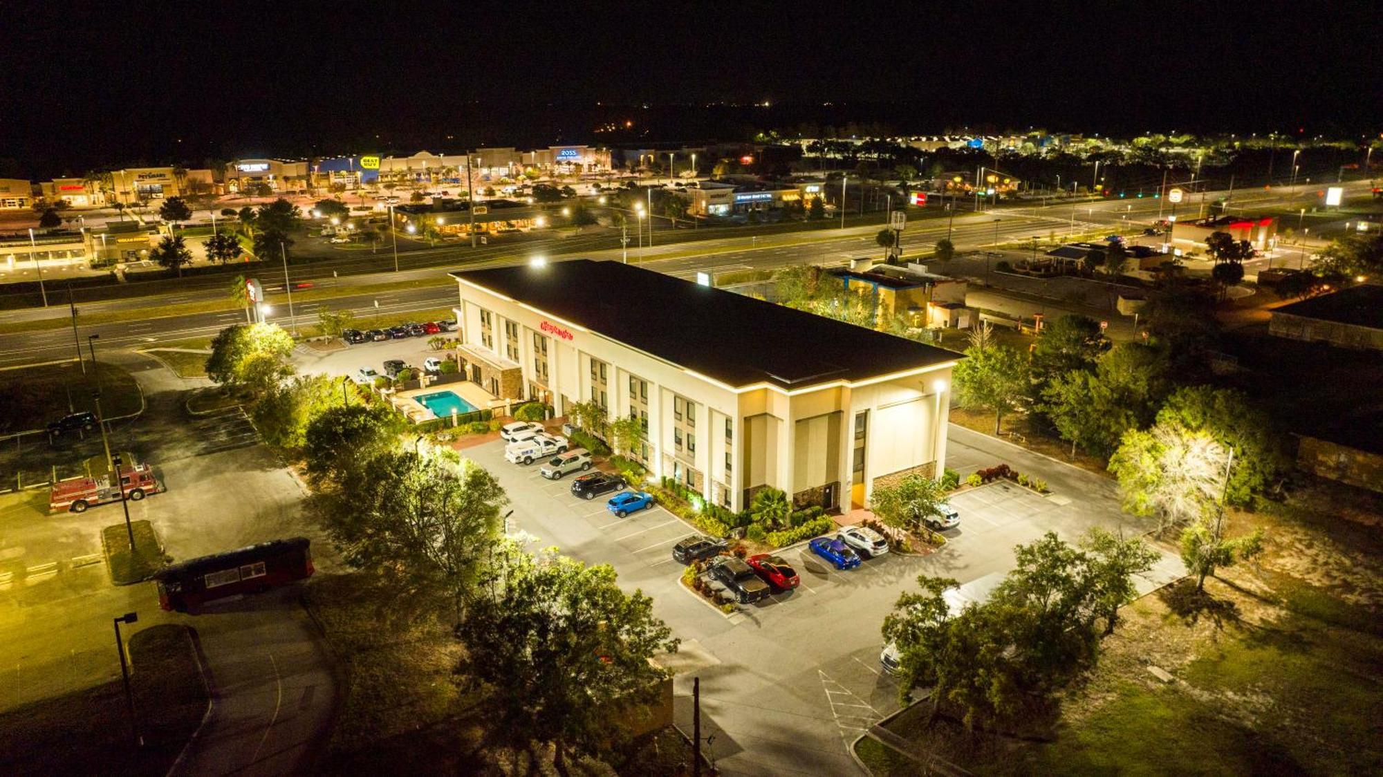 Hampton Inn By Hilton Spring Hill Timber Pines Exteriör bild